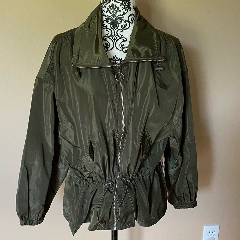 Style Me Green Windbreaker Jacket